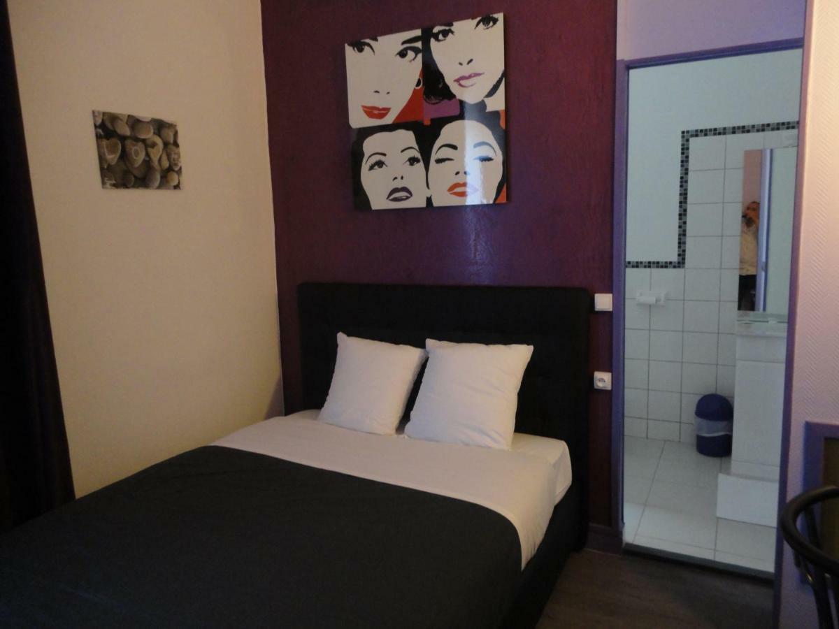 Hotel Des 2 Gares Auxerre Buitenkant foto